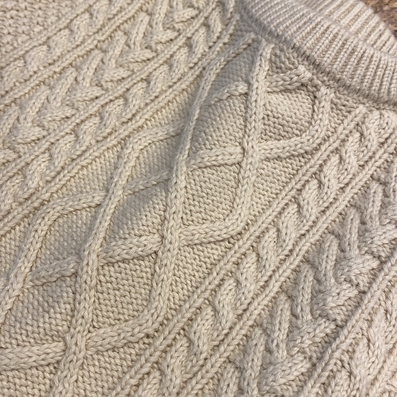 Old Navy Fishermans Knit Off White or Cream Sweater M (8) - Picture 6 of 12